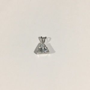 14k White Gold Triangle Pendant With Cz Stone 💎